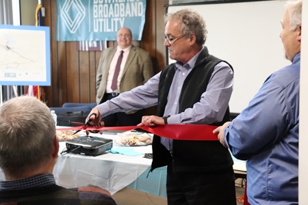 Maine Downeast Broadband Utility ribbon cutting
